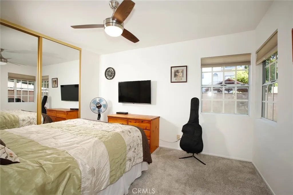 8630 Forsythe Street, Sunland, California 91040 home-pic-19